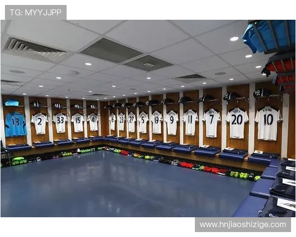 澳波输球后更衣室怒斥球员 加强训练提高身体对抗强度 澳波输球后更衣室怒斥球员 加强训练提高身体对抗强度