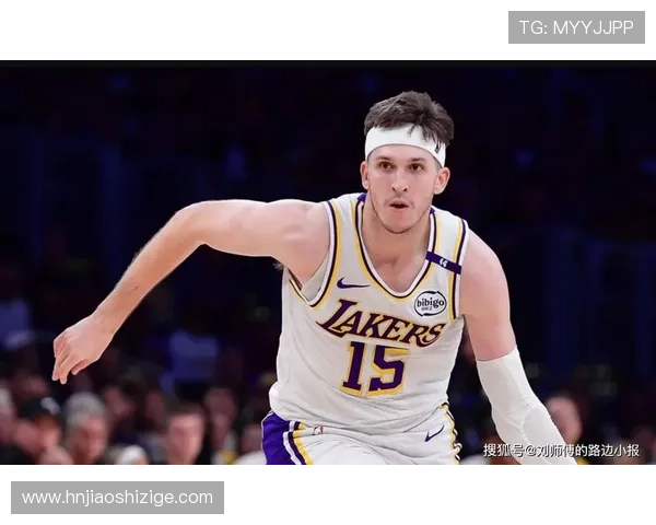 湖人之星闪耀全场里夫斯爆砍51分引爆生涯之夜荣耀时刻 湖人之星闪耀全场里夫斯爆砍51分引爆生涯之夜荣耀时刻