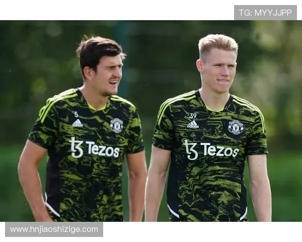 曼联对阵布莱顿首发出炉舍什科姆伯莫库尼亚登场马奎尔因伤缺席